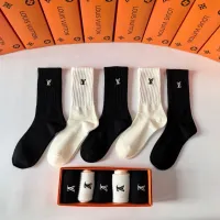 Cheap Louis Vuitton LV Socks #1414850 Replica Wholesale [$29.00 USD] [ITEM#1414850] on Replica Louis Vuitton LV Socks