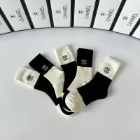 Cheap Chanel Socks #1414881 Replica Wholesale [$29.00 USD] [ITEM#1414881] on Replica Chanel Socks