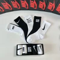 Cheap Nike Socks #1414887 Replica Wholesale [$29.00 USD] [ITEM#1414887] on Replica Nike Socks