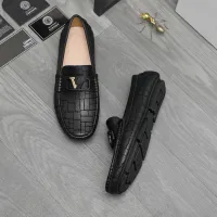 Cheap Versace Leather Shoes For Men #1416939 Replica Wholesale [$76.00 USD] [ITEM#1416939] on Replica Versace Leather Shoes