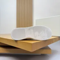 Cheap Burberry Casual Shoes For Men #1417069 Replica Wholesale [$72.00 USD] [ITEM#1417069] on Replica Burberry Casual Shoes