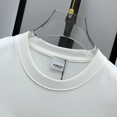 Cheap Burberry T-Shirts Short Sleeved For Men #1418302 Replica Wholesale [$60.00 USD] [ITEM#1418302] on Replica Burberry T-Shirts