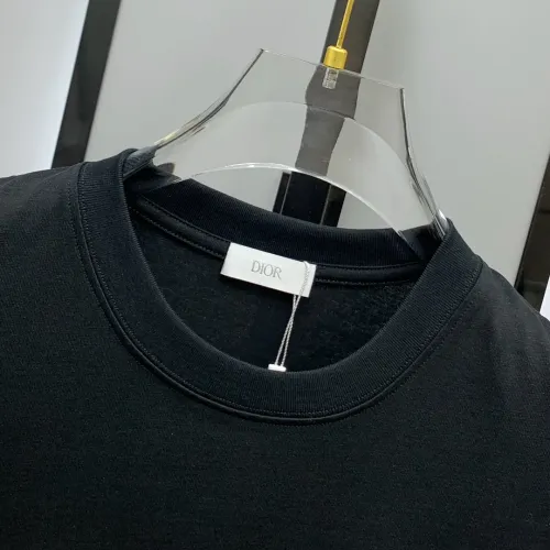 Cheap Christian Dior T-Shirts Short Sleeved For Men #1418305 Replica Wholesale [$60.00 USD] [ITEM#1418305] on Replica Christian Dior T-Shirts