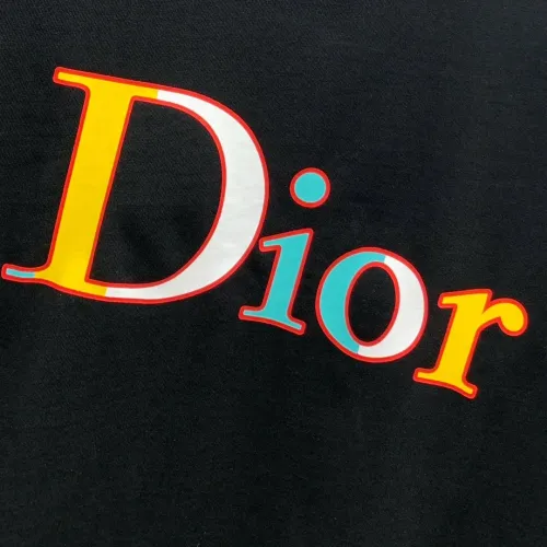 Cheap Christian Dior T-Shirts Short Sleeved For Men #1418305 Replica Wholesale [$60.00 USD] [ITEM#1418305] on Replica Christian Dior T-Shirts