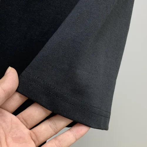 Cheap Louis Vuitton LV T-Shirts Short Sleeved For Men #1418321 Replica Wholesale [$60.00 USD] [ITEM#1418321] on Replica Louis Vuitton LV T-Shirts