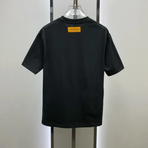 Cheap Louis Vuitton LV T-Shirts Short Sleeved For Men #1418323 Replica Wholesale [$60.00 USD] [ITEM#1418323] on Replica Louis Vuitton LV T-Shirts