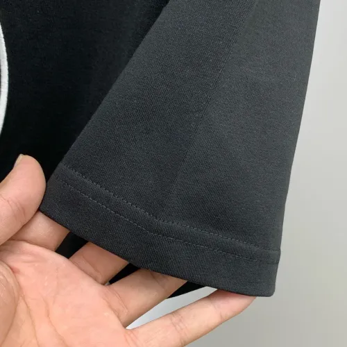 Cheap Louis Vuitton LV T-Shirts Short Sleeved For Men #1418323 Replica Wholesale [$60.00 USD] [ITEM#1418323] on Replica Louis Vuitton LV T-Shirts