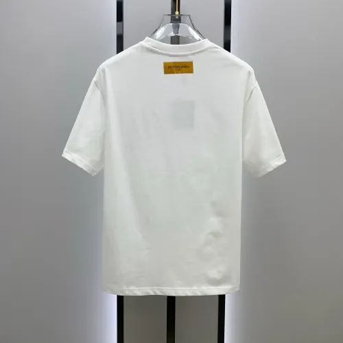 Cheap Louis Vuitton LV T-Shirts Short Sleeved For Men #1418324 Replica Wholesale [$60.00 USD] [ITEM#1418324] on Replica Louis Vuitton LV T-Shirts