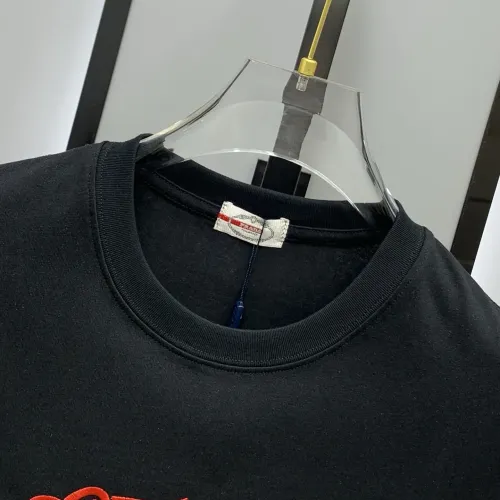Cheap Prada T-Shirts Short Sleeved For Men #1418327 Replica Wholesale [$60.00 USD] [ITEM#1418327] on Replica Prada T-Shirts