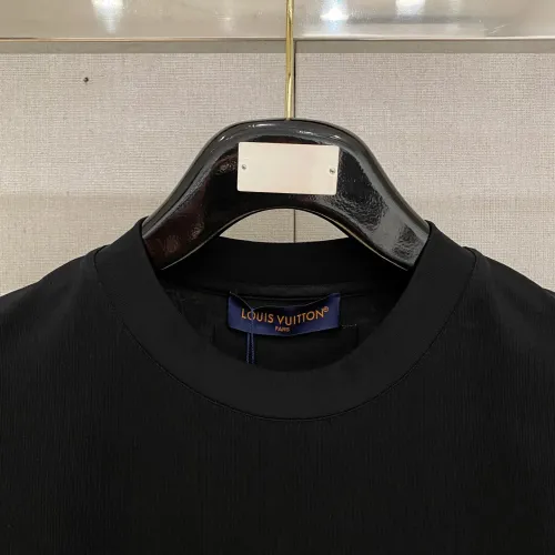 Cheap Louis Vuitton LV T-Shirts Short Sleeved For Men #1418333 Replica Wholesale [$64.00 USD] [ITEM#1418333] on Replica Louis Vuitton LV T-Shirts