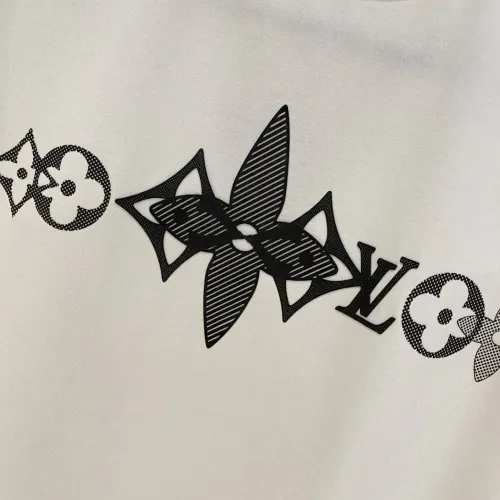 Cheap Louis Vuitton LV T-Shirts Short Sleeved For Men #1418362 Replica Wholesale [$64.00 USD] [ITEM#1418362] on Replica Louis Vuitton LV T-Shirts