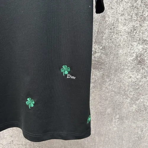 Cheap Christian Dior T-Shirts Short Sleeved For Unisex #1418490 Replica Wholesale [$48.00 USD] [ITEM#1418490] on Replica Christian Dior T-Shirts