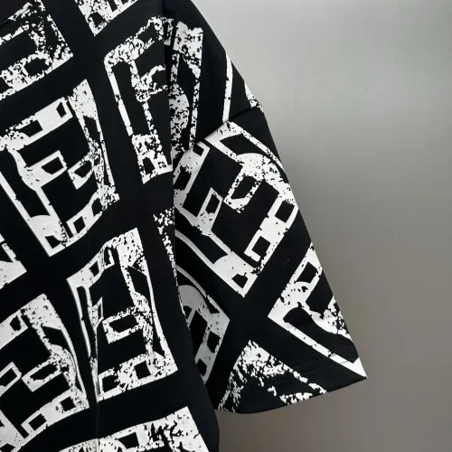 Cheap Fendi T-Shirts Short Sleeved For Unisex #1418496 Replica Wholesale [$48.00 USD] [ITEM#1418496] on Replica Fendi T-Shirts