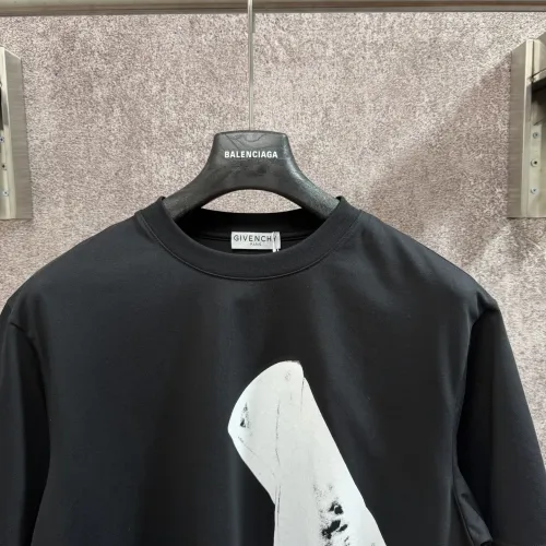 Cheap Givenchy T-Shirts Short Sleeved For Unisex #1418778 Replica Wholesale [$48.00 USD] [ITEM#1418778] on Replica Givenchy T-Shirts