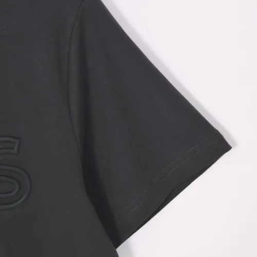 Cheap Boss T-Shirts Short Sleeved For Men #1419004 Replica Wholesale [$32.00 USD] [ITEM#1419004] on Replica Boss T-Shirts