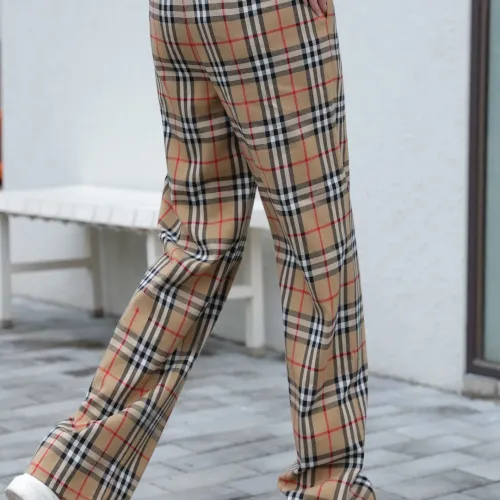 Cheap Burberry Pants For Women #1419569 Replica Wholesale [$72.00 USD] [ITEM#1419569] on Replica Burberry Pants
