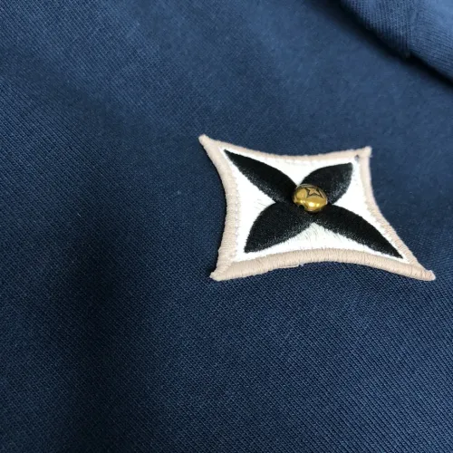 Cheap Louis Vuitton LV T-Shirts Short Sleeved For Unisex #1419875 Replica Wholesale [$38.00 USD] [ITEM#1419875] on Replica Louis Vuitton LV T-Shirts