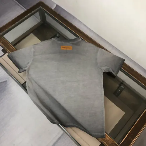 Cheap Louis Vuitton LV T-Shirts Short Sleeved For Unisex #1419933 Replica Wholesale [$36.00 USD] [ITEM#1419933] on Replica Louis Vuitton LV T-Shirts