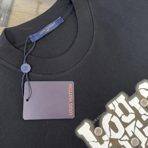 Cheap Louis Vuitton LV T-Shirts Short Sleeved For Unisex #1419962 Replica Wholesale [$29.00 USD] [ITEM#1419962] on Replica Louis Vuitton LV T-Shirts