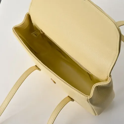 Cheap Chanel AAA Quality Shoulder Bags For Women #1420072 Replica Wholesale [$76.00 USD] [ITEM#1420072] on Replica Chanel AAA Quality Shoulder Bags