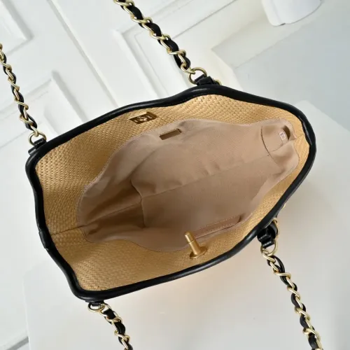 Cheap Chanel AAA Quality Shoulder Bags For Women #1420081 Replica Wholesale [$88.00 USD] [ITEM#1420081] on Replica Chanel AAA Quality Shoulder Bags