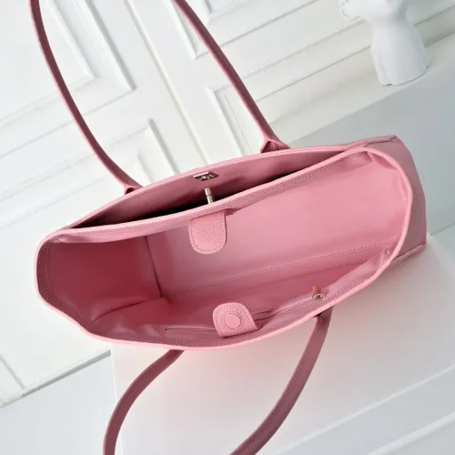 Cheap Chanel AAA Quality Shoulder Bags For Women #1420093 Replica Wholesale [$100.00 USD] [ITEM#1420093] on Replica Chanel AAA Quality Shoulder Bags