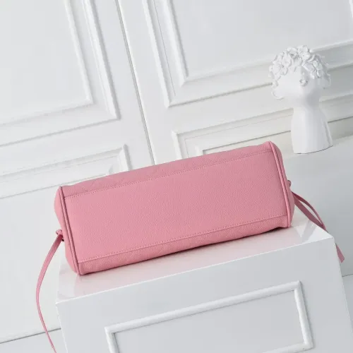 Cheap Chanel AAA Quality Shoulder Bags For Women #1420101 Replica Wholesale [$98.00 USD] [ITEM#1420101] on Replica Chanel AAA Quality Shoulder Bags