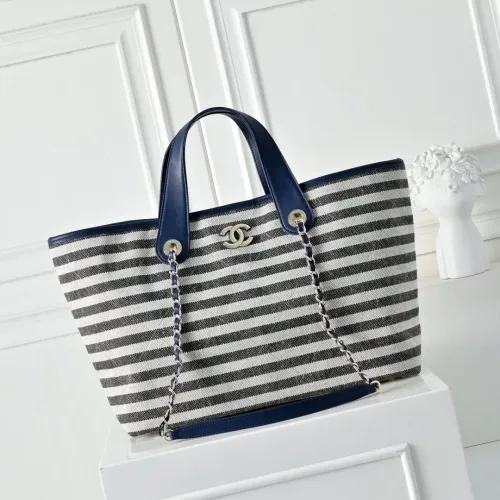 Chanel AAA Quality Handbags For Women #1420113