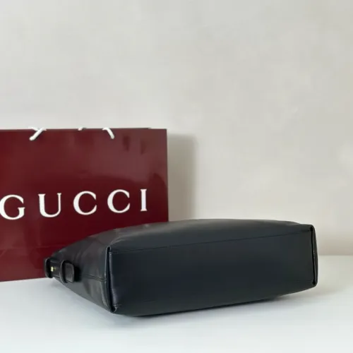 Cheap Gucci AAA Quality Shoulder Bags For Women #1420182 Replica Wholesale [$271.07 USD] [ITEM#1420182] on Replica Gucci AAA Quality Shoulder Bags