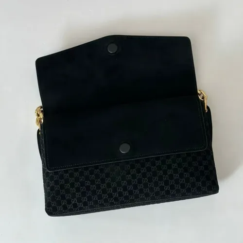 Cheap Gucci AAA Quality Shoulder Bags For Women #1420184 Replica Wholesale [$235.00 USD] [ITEM#1420184] on Replica Gucci AAA Quality Shoulder Bags