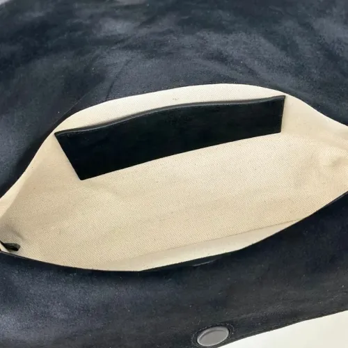 Cheap Gucci AAA Quality Shoulder Bags For Women #1420184 Replica Wholesale [$235.00 USD] [ITEM#1420184] on Replica Gucci AAA Quality Shoulder Bags