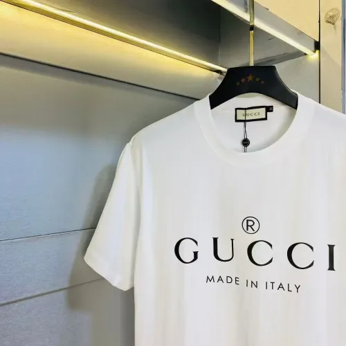Cheap Gucci T-Shirts Short Sleeved For Unisex #1420211 Replica Wholesale [$27.00 USD] [ITEM#1420211] on Replica Gucci T-Shirts