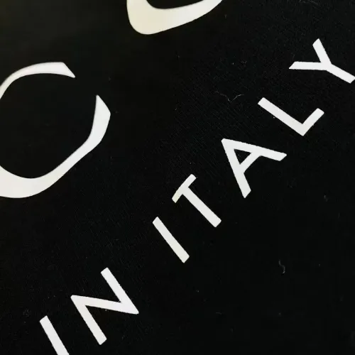 Cheap Gucci T-Shirts Short Sleeved For Unisex #1420212 Replica Wholesale [$27.00 USD] [ITEM#1420212] on Replica Gucci T-Shirts