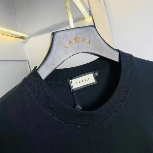 Cheap Gucci T-Shirts Short Sleeved For Unisex #1420212 Replica Wholesale [$27.00 USD] [ITEM#1420212] on Replica Gucci T-Shirts