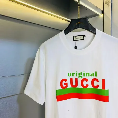 Cheap Gucci T-Shirts Short Sleeved For Unisex #1420213 Replica Wholesale [$27.00 USD] [ITEM#1420213] on Replica Gucci T-Shirts