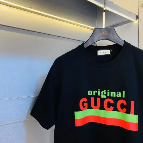 Cheap Gucci T-Shirts Short Sleeved For Unisex #1420214 Replica Wholesale [$27.00 USD] [ITEM#1420214] on Replica Gucci T-Shirts