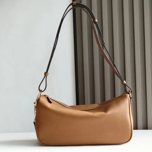 Cheap Gucci AAA Quality Shoulder Bags For Women #1420355 Replica Wholesale [$182.00 USD] [ITEM#1420355] on Replica Gucci AAA Quality Shoulder Bags