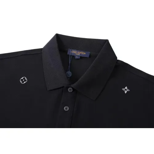 Cheap Louis Vuitton LV T-Shirts Short Sleeved For Men #1420411 Replica Wholesale [$39.00 USD] [ITEM#1420411] on Replica Louis Vuitton LV T-Shirts