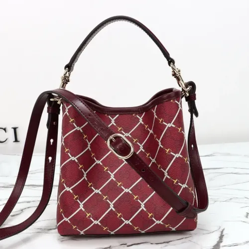 Cheap Gucci AAA Quality Handbags For Women #1420469 Replica Wholesale [$140.00 USD] [ITEM#1420469] on Replica Gucci AAA Quality Handbags