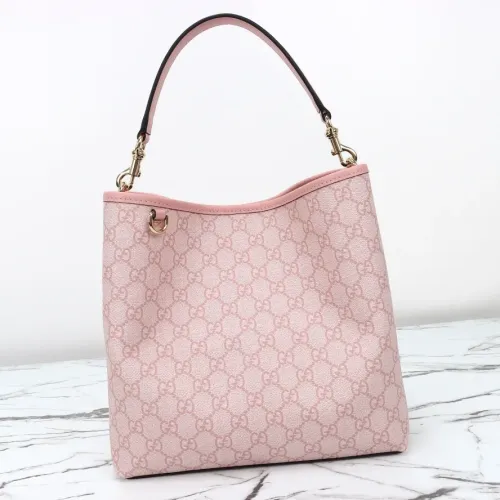 Cheap Gucci AAA Quality Handbags For Women #1420492 Replica Wholesale [$140.00 USD] [ITEM#1420492] on Replica Gucci AAA Quality Handbags