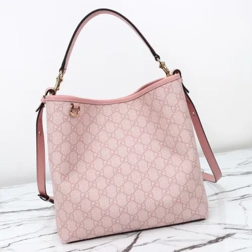 Cheap Gucci AAA Quality Handbags For Women #1420492 Replica Wholesale [$140.00 USD] [ITEM#1420492] on Replica Gucci AAA Quality Handbags
