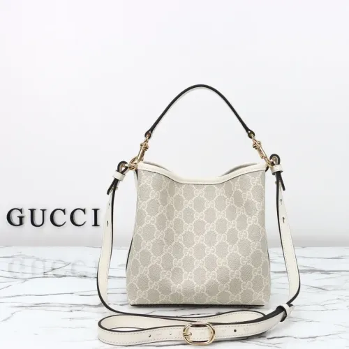Cheap Gucci AAA Quality Handbags For Women #1420495 Replica Wholesale [$132.00 USD] [ITEM#1420495] on Replica Gucci AAA Quality Handbags