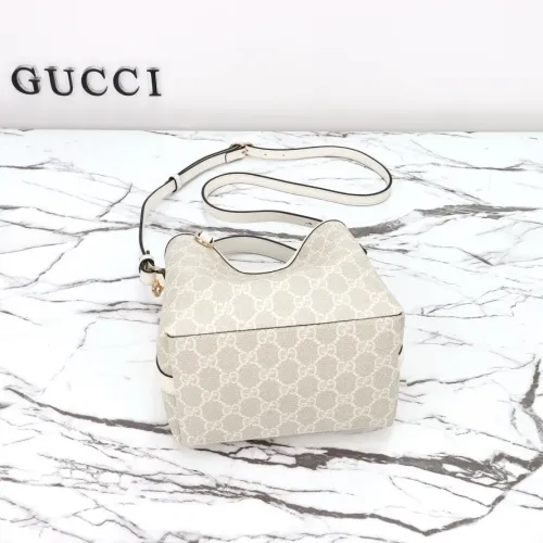 Cheap Gucci AAA Quality Handbags For Women #1420495 Replica Wholesale [$132.00 USD] [ITEM#1420495] on Replica Gucci AAA Quality Handbags