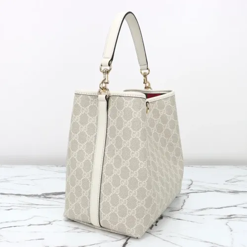 Cheap Gucci AAA Quality Handbags For Women #1420496 Replica Wholesale [$140.00 USD] [ITEM#1420496] on Replica Gucci AAA Quality Handbags