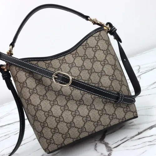 Cheap Gucci AAA Quality Handbags For Women #1420510 Replica Wholesale [$132.00 USD] [ITEM#1420510] on Replica Gucci AAA Quality Handbags