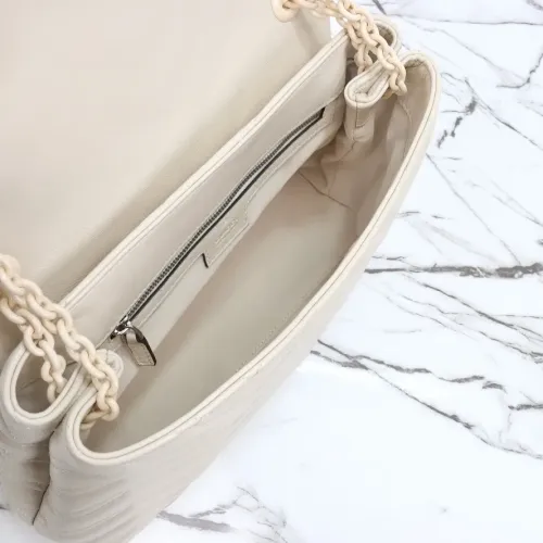 Cheap Gucci AAA Quality Shoulder Bags For Women #1420528 Replica Wholesale [$244.63 USD] [ITEM#1420528] on Replica Gucci AAA Quality Shoulder Bags