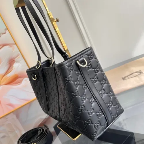 Cheap Gucci AAA Quality Shoulder Bags For Women #1420535 Replica Wholesale [$202.00 USD] [ITEM#1420535] on Replica Gucci AAA Quality Shoulder Bags