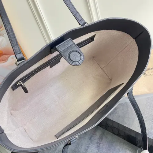 Cheap Gucci AAA Quality Shoulder Bags For Women #1420546 Replica Wholesale [$132.00 USD] [ITEM#1420546] on Replica Gucci AAA Quality Shoulder Bags