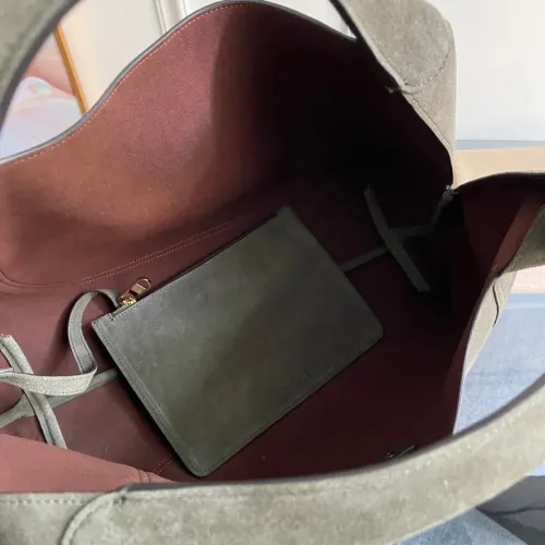 Cheap Gucci AAA Quality Handbags For Women #1420565 Replica Wholesale [$244.63 USD] [ITEM#1420565] on Replica Gucci AAA Quality Handbags