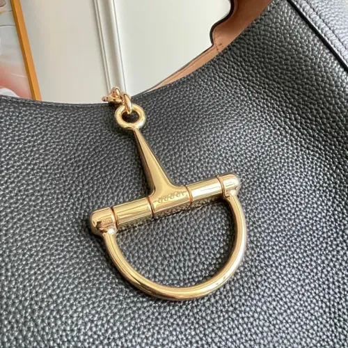 Cheap Gucci AAA Quality Handbags For Women #1420574 Replica Wholesale [$264.46 USD] [ITEM#1420574] on Replica Gucci AAA Quality Handbags